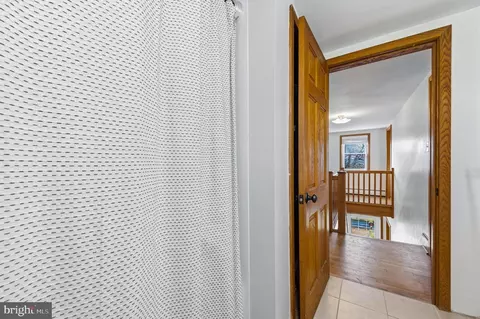 Entry Way - 8317 Hollow Rd, Middletown, MD 21769 photo 5 of 6