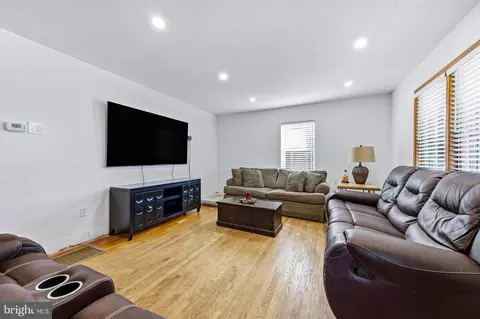 Other - 8317 Hollow Rd, Middletown, MD 21769 photo 4 of 11