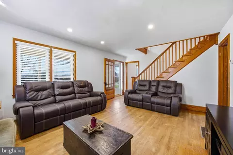 Other - 8317 Hollow Rd, Middletown, MD 21769 photo 2 of 11