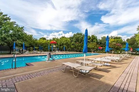 Exterior - 2500 Waterside Dr #303, Frederick, MD 21701 photo 6 of 6