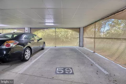 Exterior - 2500 Waterside Dr #303, Frederick, MD 21701 photo 3 of 6
