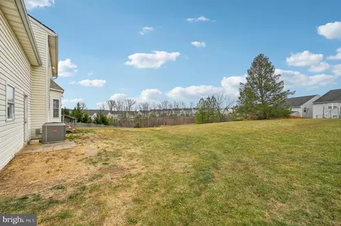 Exterior - 8908 Broad Branch Ct, Frederick, MD 21704 photo 7 of 7