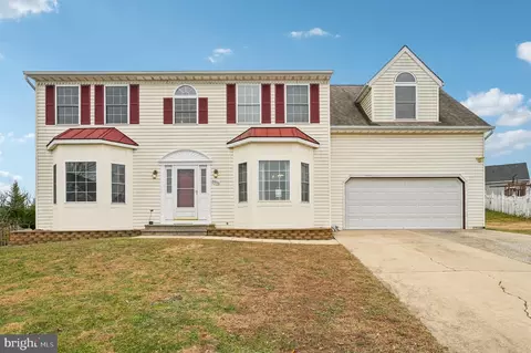 Exterior - 8908 Broad Branch Ct, Frederick, MD 21704 photo 4 of 7