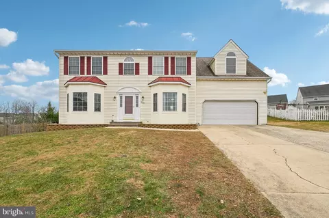 Exterior - 8908 Broad Branch Ct, Frederick, MD 21704 photo 1 of 7