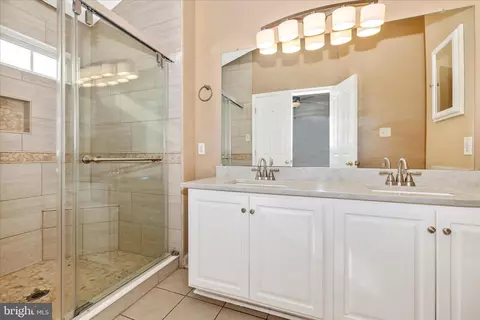 Bath - 2075 Buell Dr, Frederick, MD 21702 photo 1 of 4
