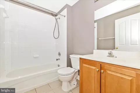 Bath - 2075 Buell Dr, Frederick, MD 21702 photo 4 of 4