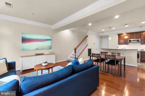 9504 Hyde Pl, Frederick, MD 21704 photo 3