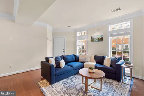 9504 Hyde Pl, Frederick, MD 21704 photo 4