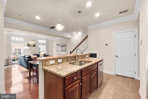 9504 Hyde Pl, Frederick, MD 21704 photo 11