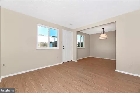 5813 Planters Ct, Frederick, MD 21703 photo 17