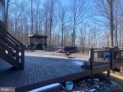 Exterior - 8939 Hawbottom Rd, Middletown, MD 21769 photo 3 of 7