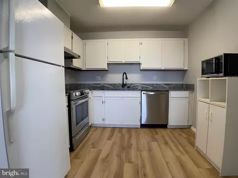 1401 Key Pkwy #204, Frederick, MD 21702