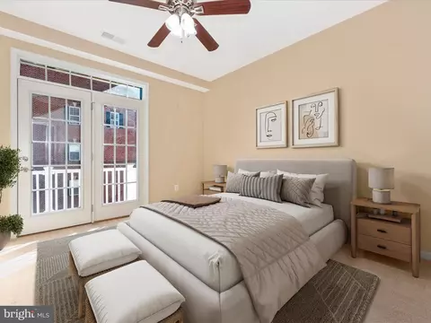 Bedroom - 9537 Hyde Pl, Frederick, MD 21704 photo 3 of 10