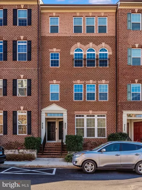 Exterior - 9537 Hyde Pl, Frederick, MD 21704 photo 6 of 19