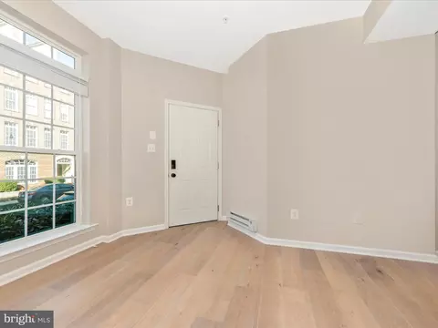 Living - 9537 Hyde Pl, Frederick, MD 21704 photo 2 of 8