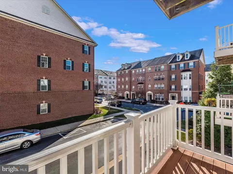 Exterior - 9537 Hyde Pl, Frederick, MD 21704 photo 3 of 19