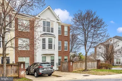 Exterior - 100 Featherstone Pl, Frederick, MD 21702 photo 11 of 11