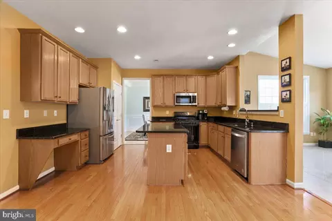 Kitchen - 3664 Byron Cir, Frederick, MD 21704 photo 5 of 6