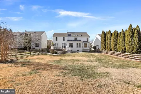 Exterior - 3664 Byron Cir, Frederick, MD 21704 photo 6 of 17