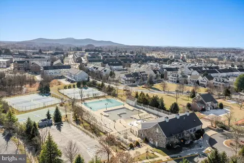 View/Area - 3664 Byron Cir, Frederick, MD 21704 photo 15 of 20
