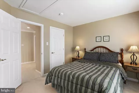 Bedroom - 3664 Byron Cir, Frederick, MD 21704 photo 2 of 7