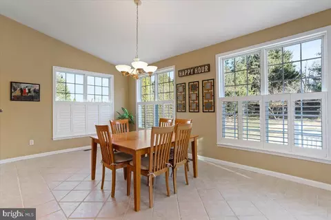 Dining - 3664 Byron Cir, Frederick, MD 21704 photo 3 of 5
