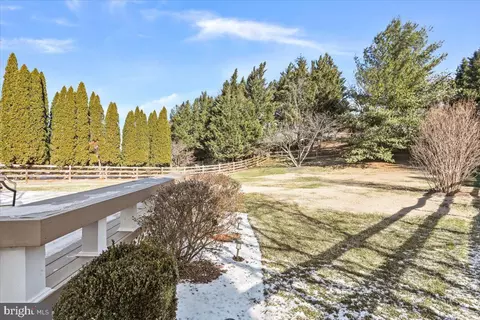 Exterior - 3664 Byron Cir, Frederick, MD 21704 photo 5 of 17