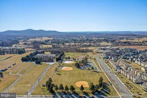 View/Area - 3664 Byron Cir, Frederick, MD 21704 photo 13 of 20