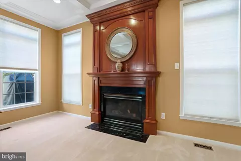 Living - 3664 Byron Cir, Frederick, MD 21704 photo 4 of 4