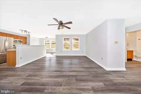 2402 Dominion Dr #1B, Frederick, MD 21702 photo 5