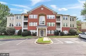 2402 Dominion Dr #1B, Frederick, MD 21702