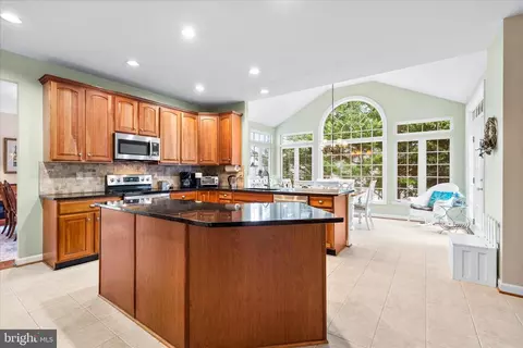9054 Seward St, Frederick, MD 21704 photo 13