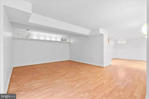 9054 Seward St, Frederick, MD 21704 photo 32