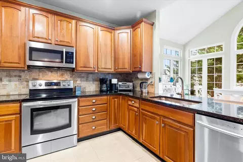 9054 Seward St, Frederick, MD 21704 photo 12
