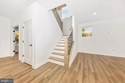 28 E C St, Brunswick, MD 21716 photo 22