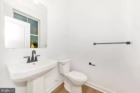 28 E C St, Brunswick, MD 21716 photo 20