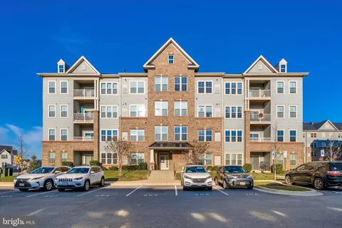6521 Walcott Ln #104, Frederick, MD 21703