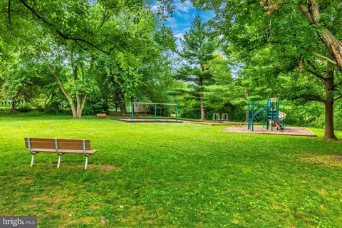 6806 Hawes Ct, Frederick, MD 21702 photo 56