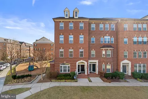 3624 Spring Hollow Ln, Frederick, MD 21704
