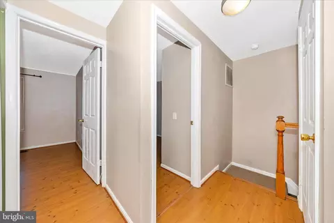 Entry Way - 5737 Sunset View Ln, Frederick, MD 21703 photo 7 of 8