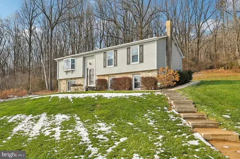 6100 Mountain Church Rd, Jefferson, MD 21755