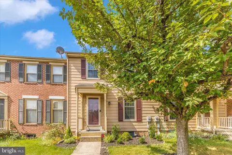 8204 Red Wing Ct, Frederick, MD 21701