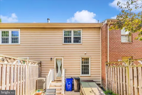Exterior - 8204 Red Wing Ct, Frederick, MD 21701 photo 4 of 19