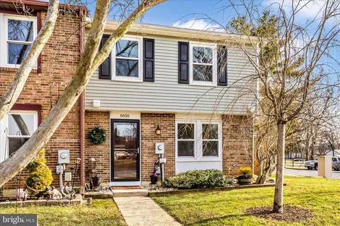 Exterior - 6616 Pebble Ct, Frederick, MD 21703 photo 3 of 10