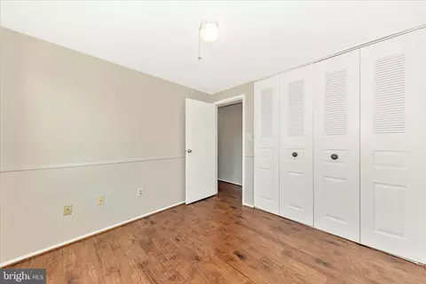 Bedroom - 6616 Pebble Ct, Frederick, MD 21703 photo 5 of 5