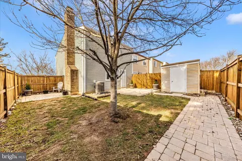 Exterior - 6616 Pebble Ct, Frederick, MD 21703 photo 5 of 10