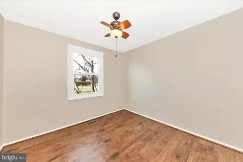 Bedroom - 6616 Pebble Ct, Frederick, MD 21703 photo 2 of 5
