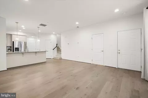 Living - 6415 Alan Linton Blvd E, Frederick, MD 21703 photo 3 of 5