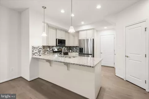 Kitchen - 6415 Alan Linton Blvd E, Frederick, MD 21703 photo 2 of 4