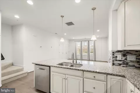 Entry Way - 6415 Alan Linton Blvd E, Frederick, MD 21703 photo 3 of 10